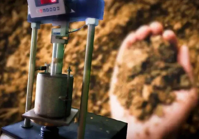 Laboratory CBR Testing Barnsley | BS 1377-4 Soaked & Unsoaked